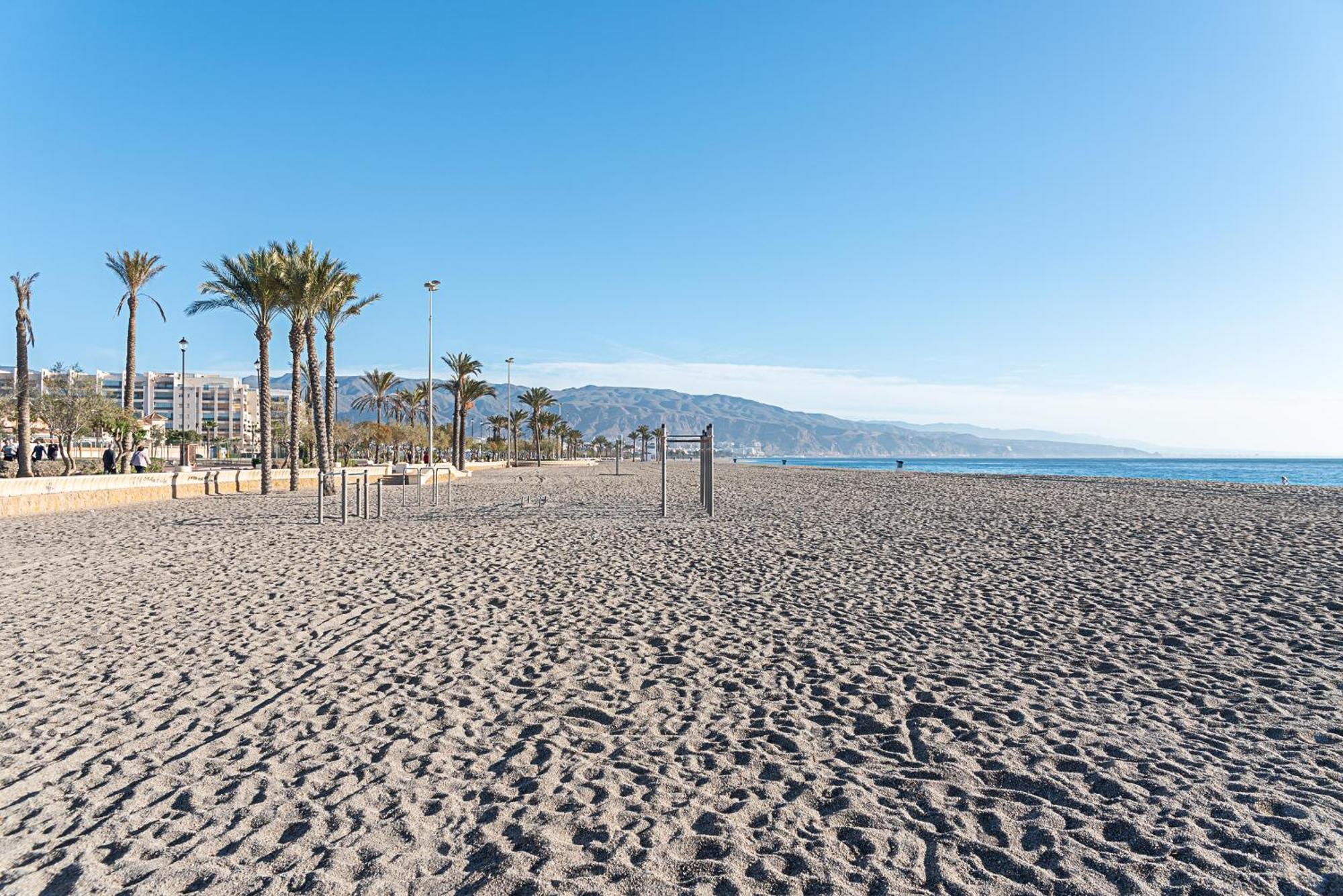 شقة Hogar Digital Playa Y Piscina En Urbanizacion روكيتاس ذي مار المظهر الخارجي الصورة